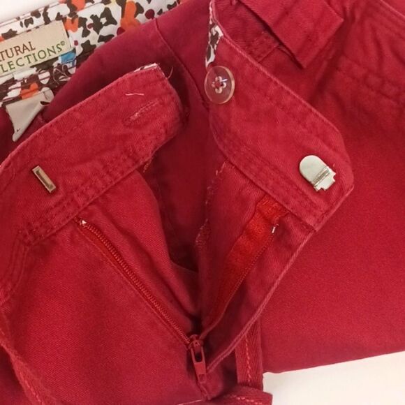 Natural Reflections coral shorts reversible floral hemline and drawstring waist - Picture 6 of 8